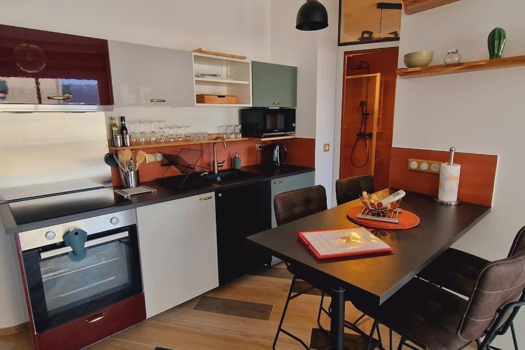 Magnifique Appartement Avec Balcon Vue Mer A L'Entree D'Ajaccio Ajaccio  Dış mekan fotoğraf